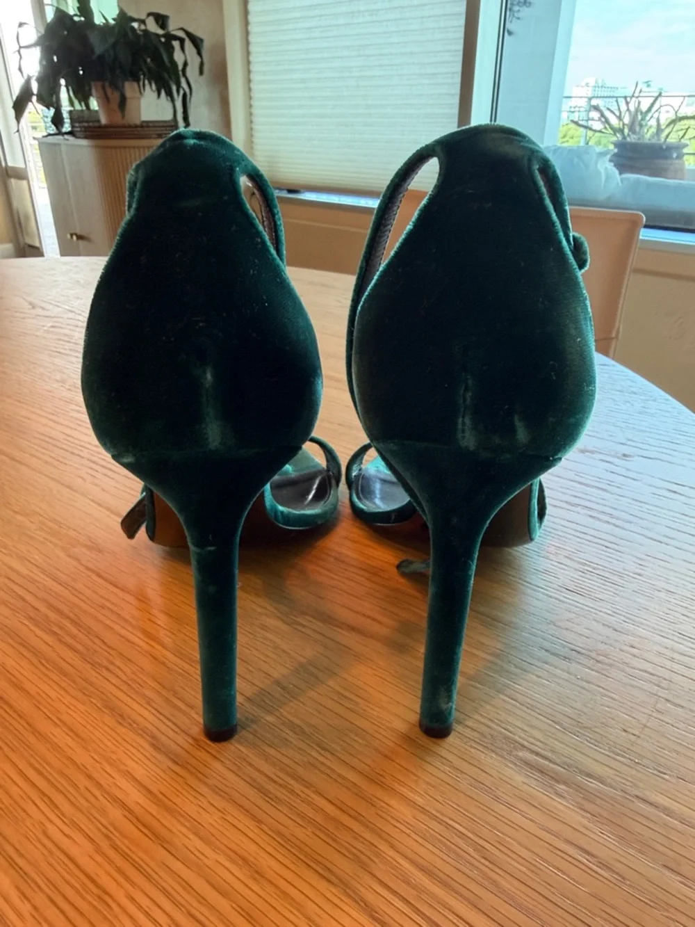 Saint Laurent Emerald Green Velvet Ankle-Strap Stiletto Sandals - Picture 3 of 10